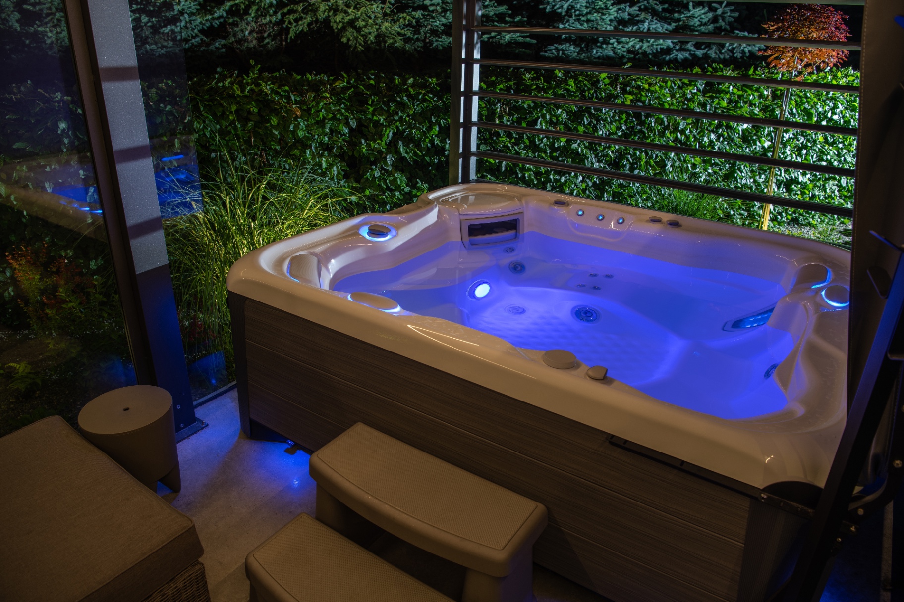 How to Choose Your First Hot Tub: The Complete Guide